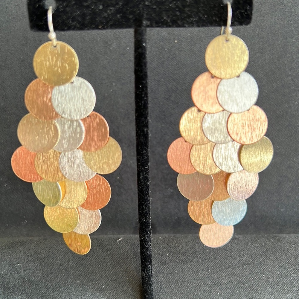 Triple tone dangle earrings